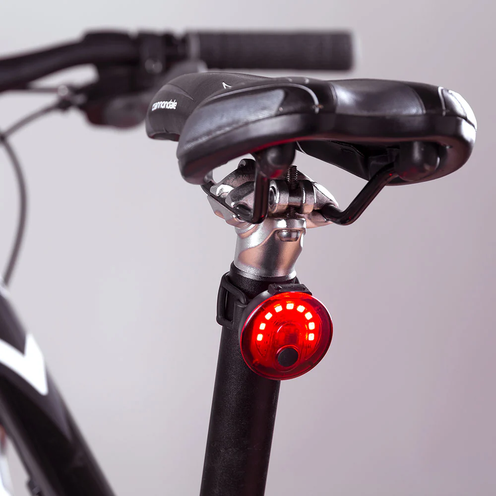 Luz Trasera Bicicleta LED 2 Niveles+Destello - Image 3